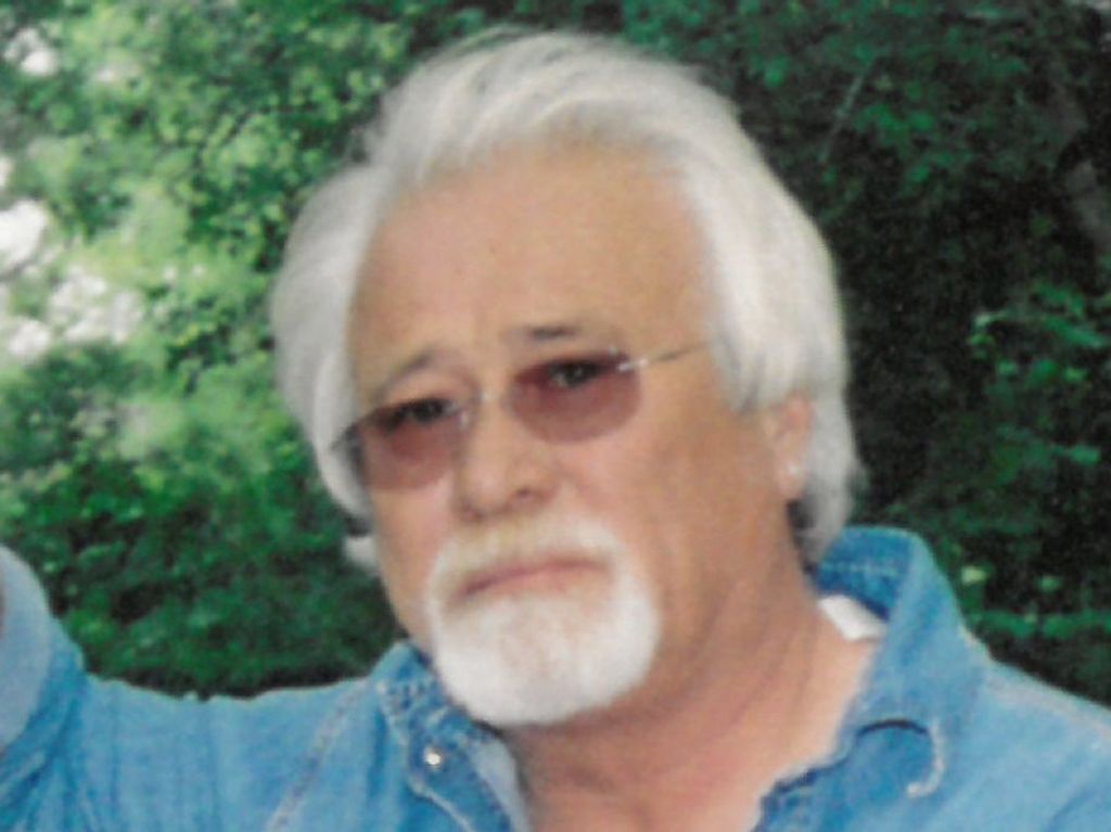 Michael Edward Lyon
