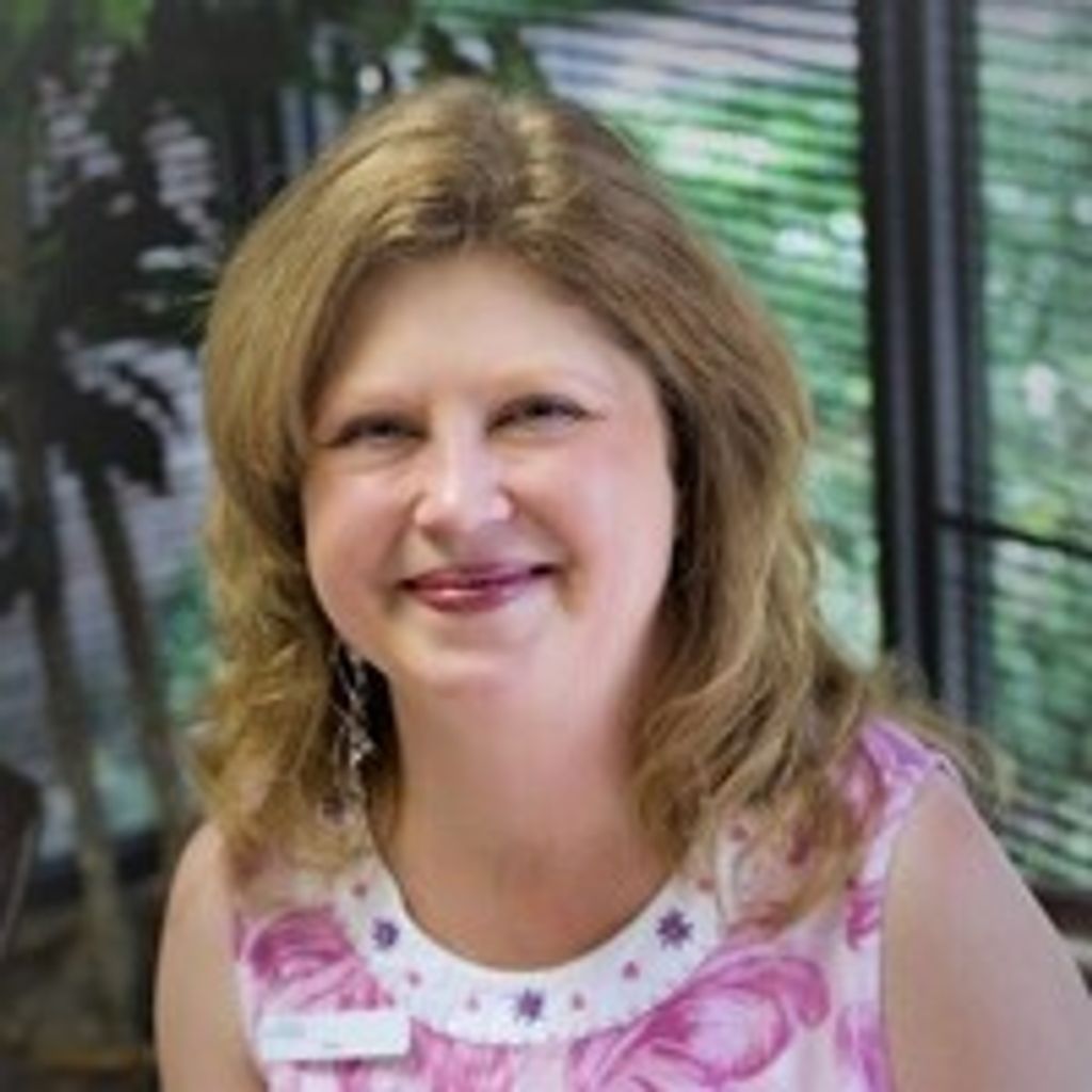 Amy M Velderman Profile Photo