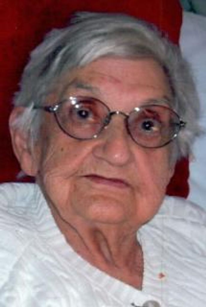 Dora Dusanek Profile Photo