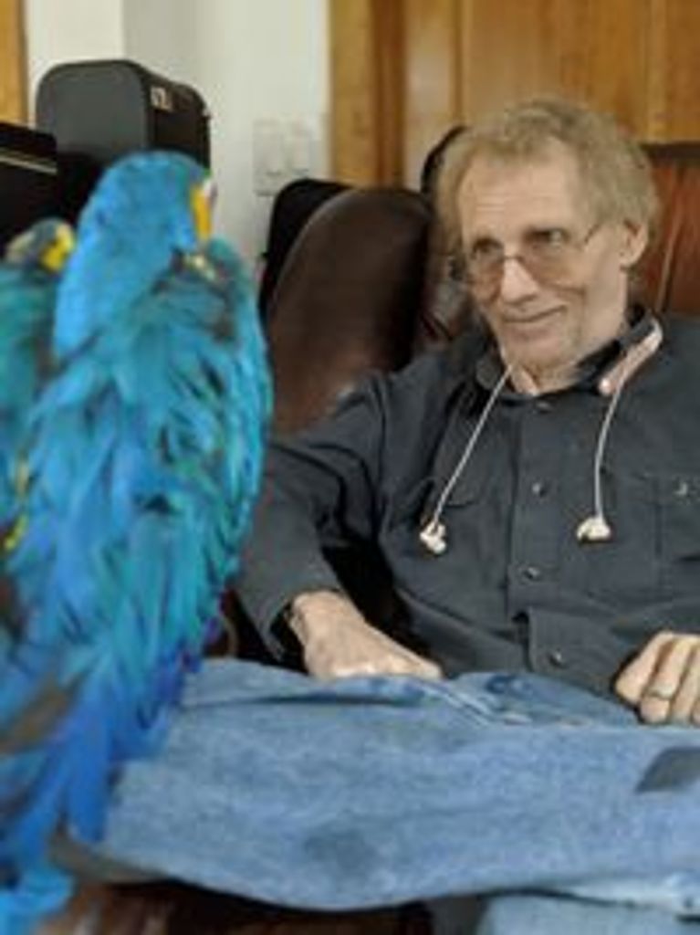 Christopher J. Leighton Profile Photo