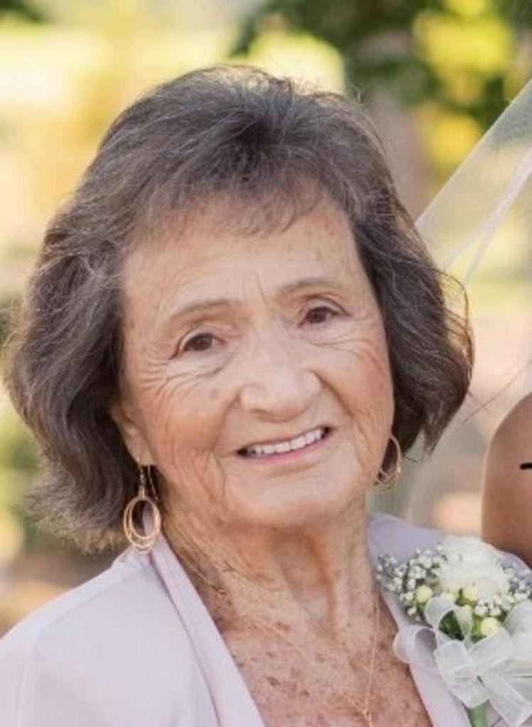 Stella Sue Reaves Profile Photo