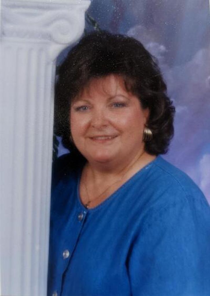 Nina Smith Profile Photo