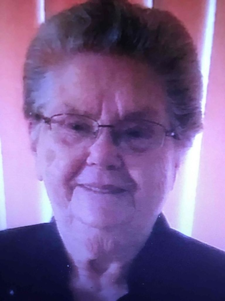 Alice Sainsbury Profile Photo