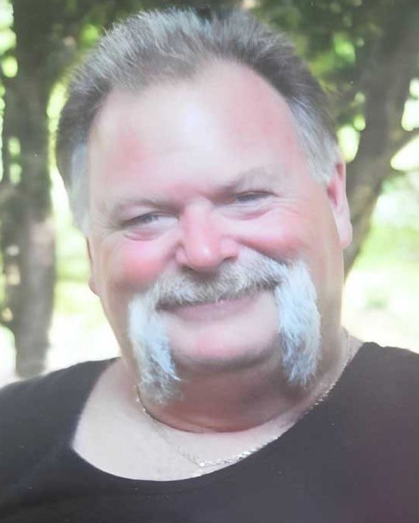 Charles Robert Lewis "Bob" Profile Photo