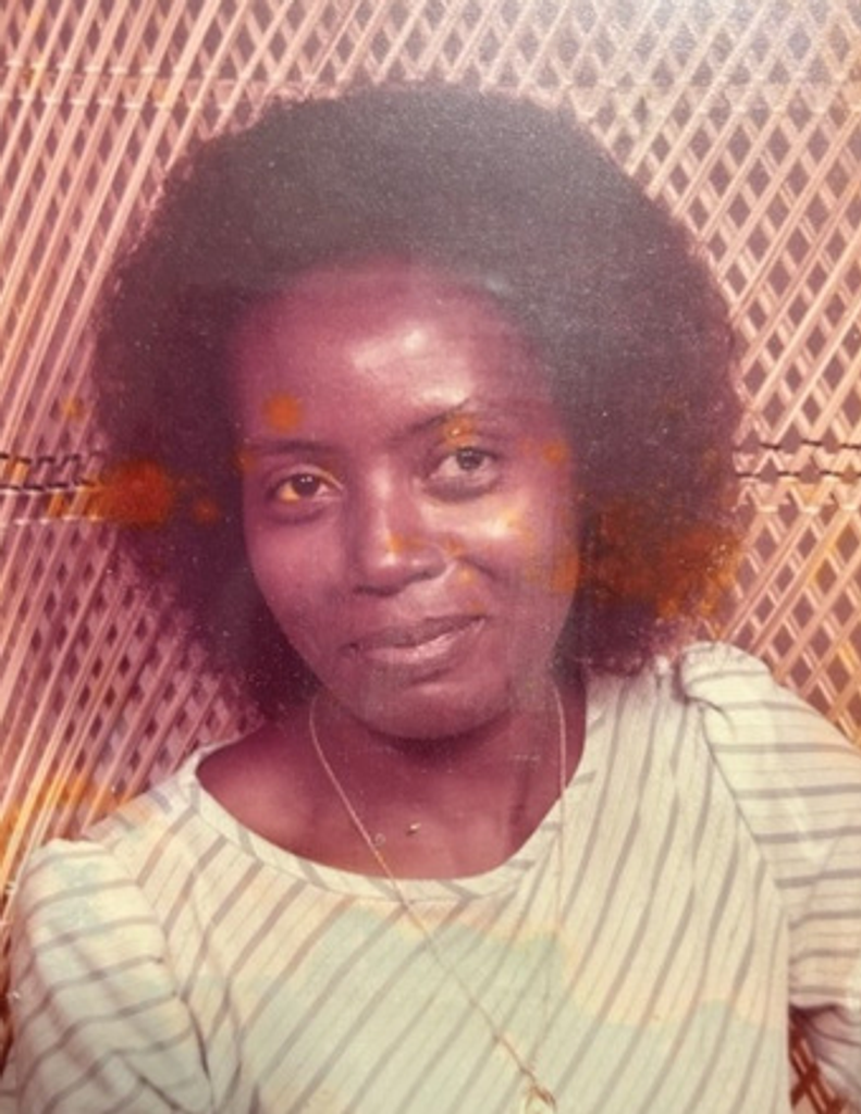 Leomia (Glaze) Johnson
