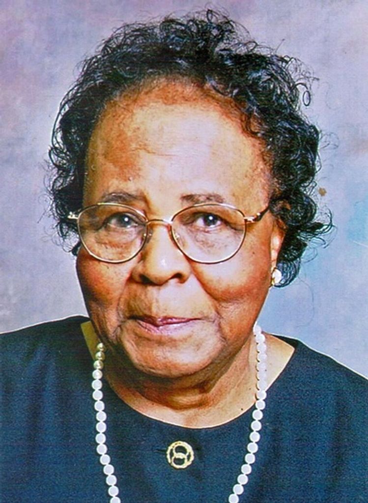 Frelia Street Fields Profile Photo