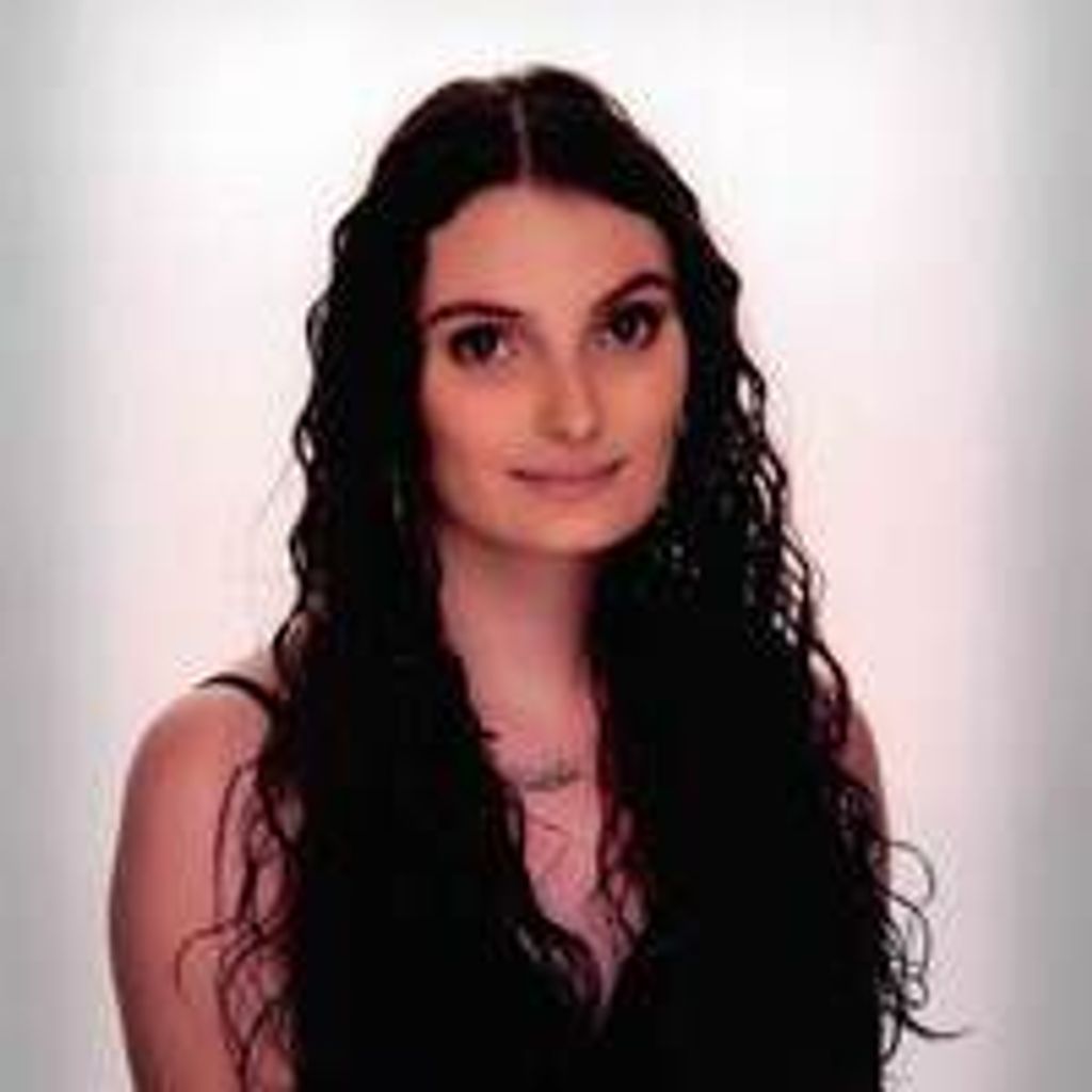 Carly Alisha Richards Profile Photo