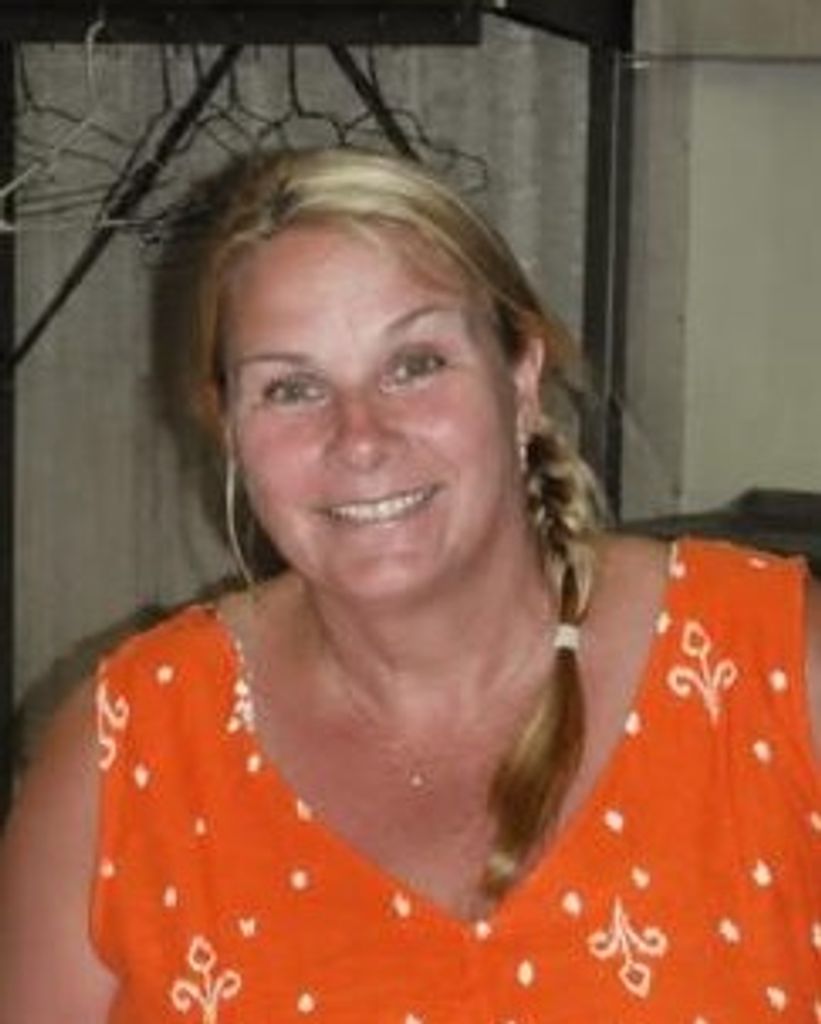 Cynthia "Cindy" Ellis