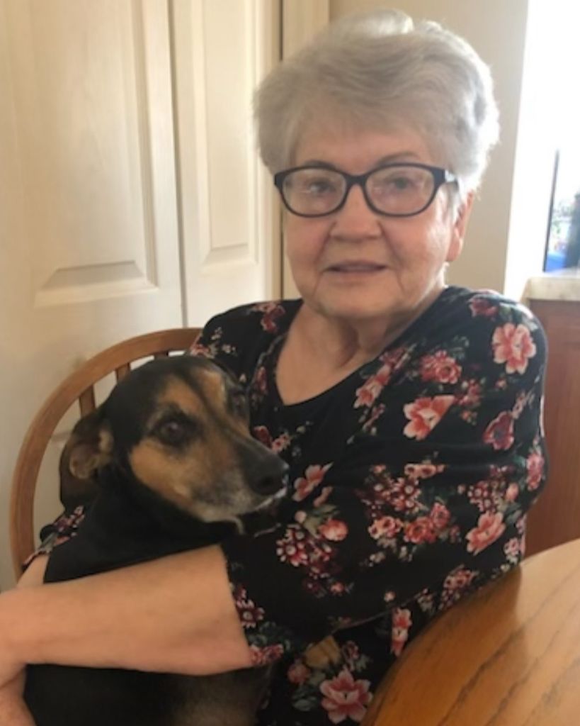 Linda Dannenmueller Profile Photo