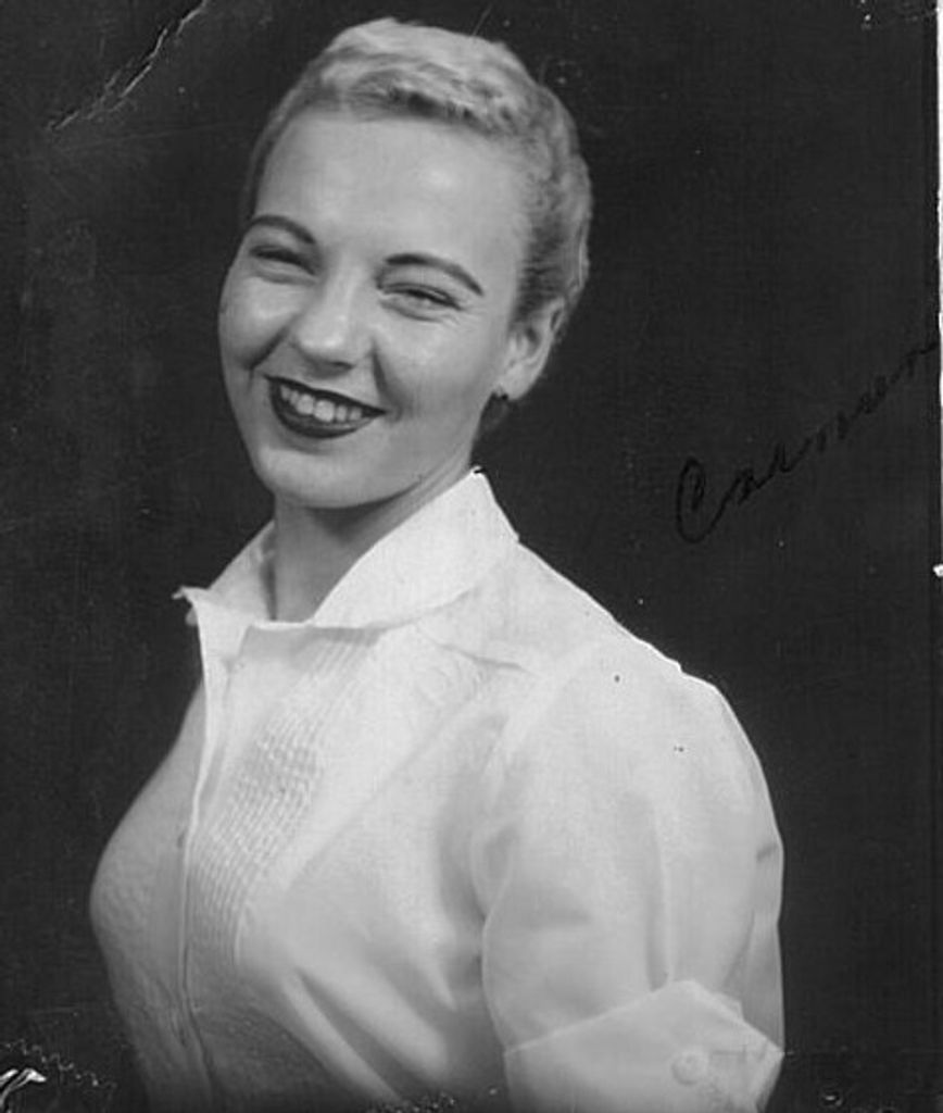 Carmen Brackett