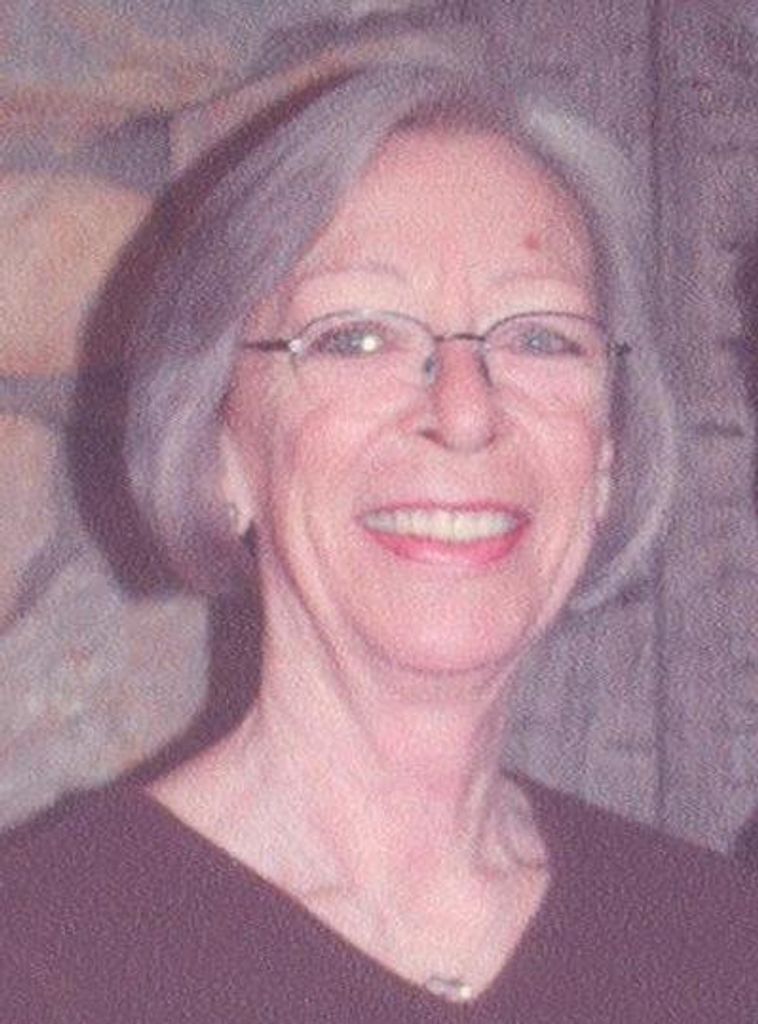Wenke Benestad Surface