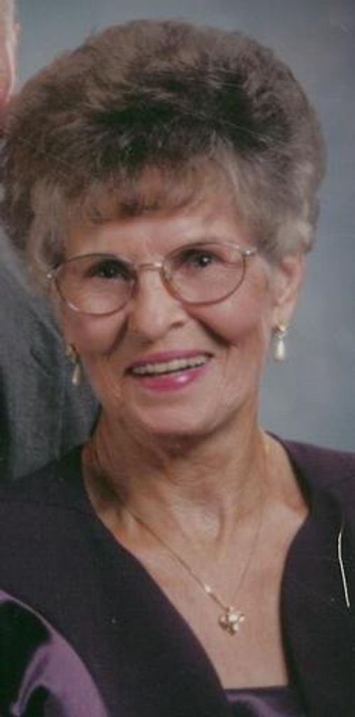 Clea V. Lee Profile Photo