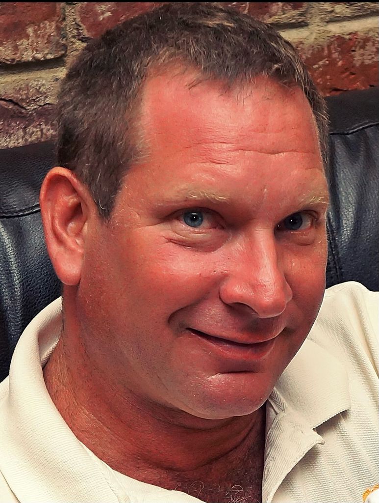 Daniel J. Makay