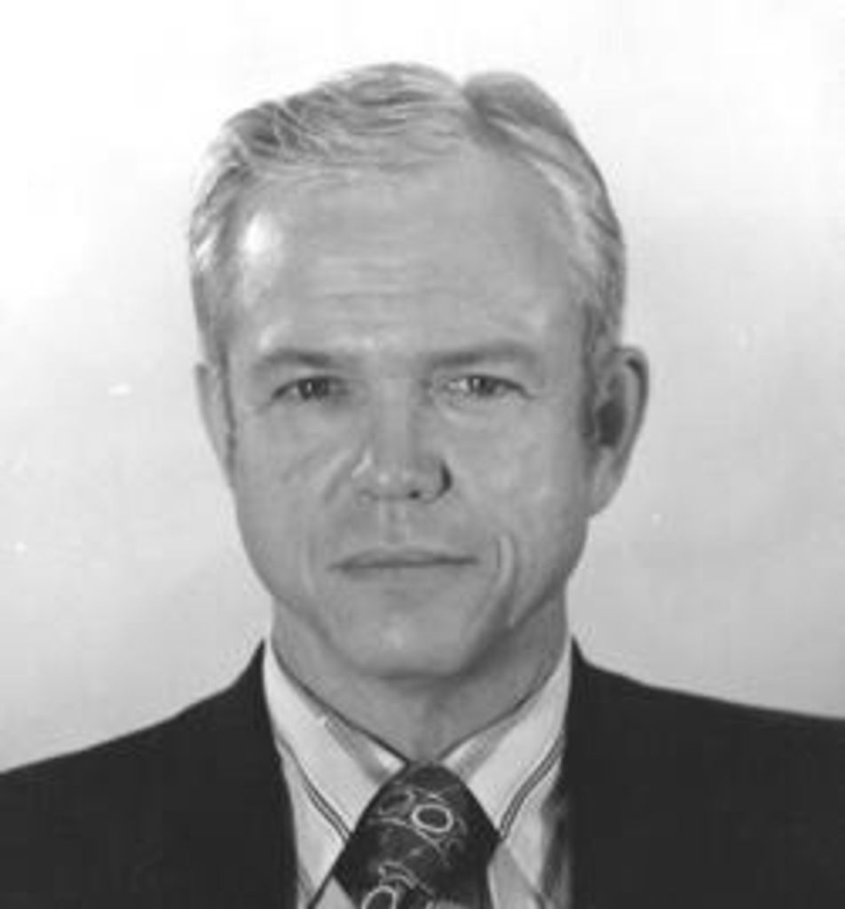 Royall Stiernberg Jr.