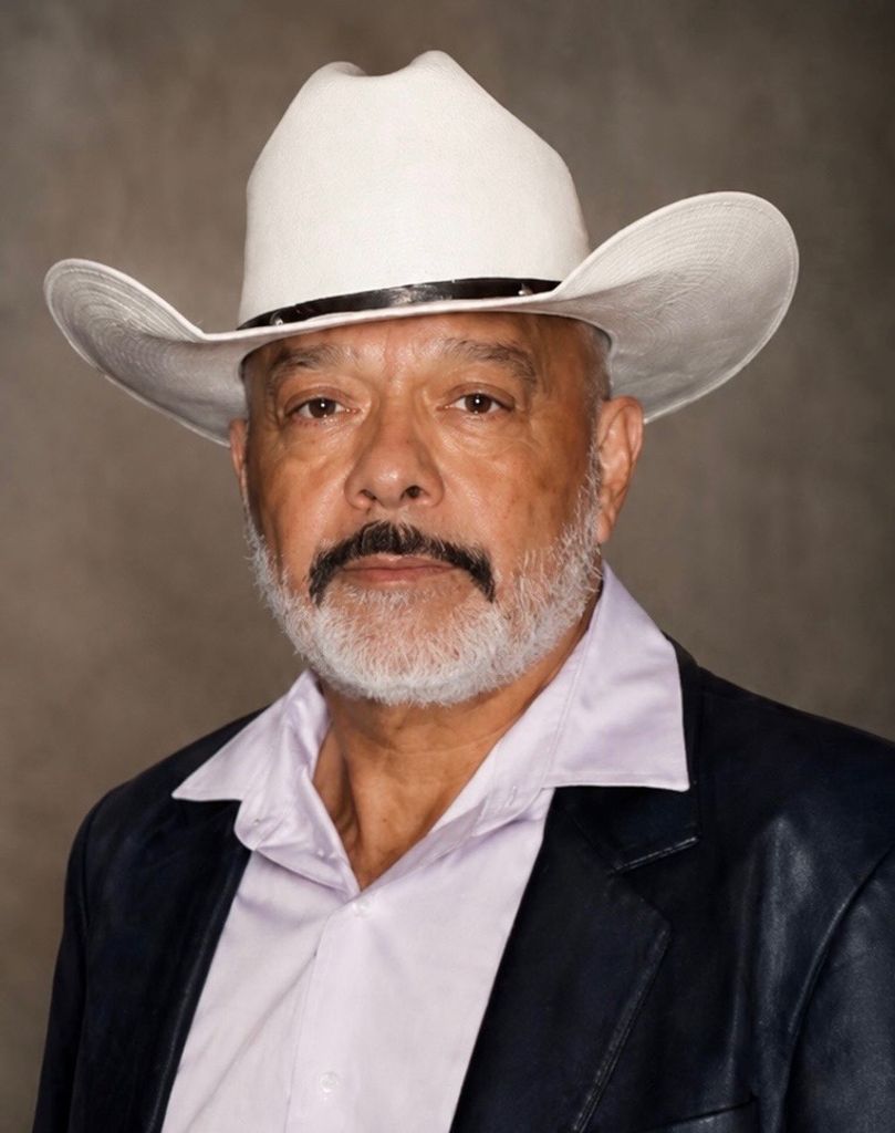 Santiago "Chato" Quintanilla