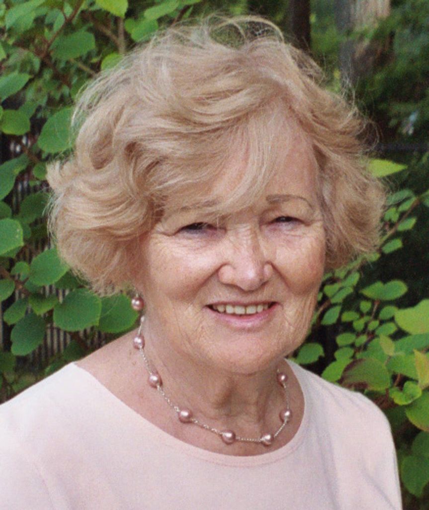 Christina Szwaja Profile Photo