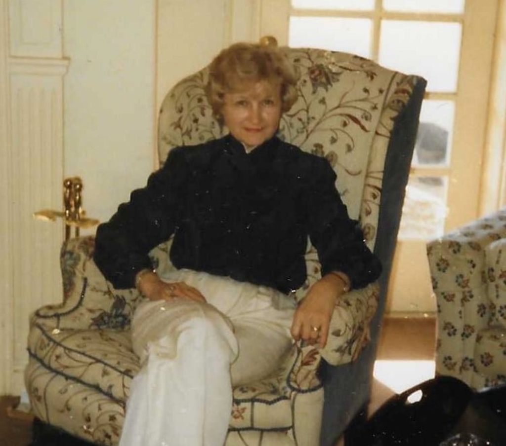 Catherine Friend