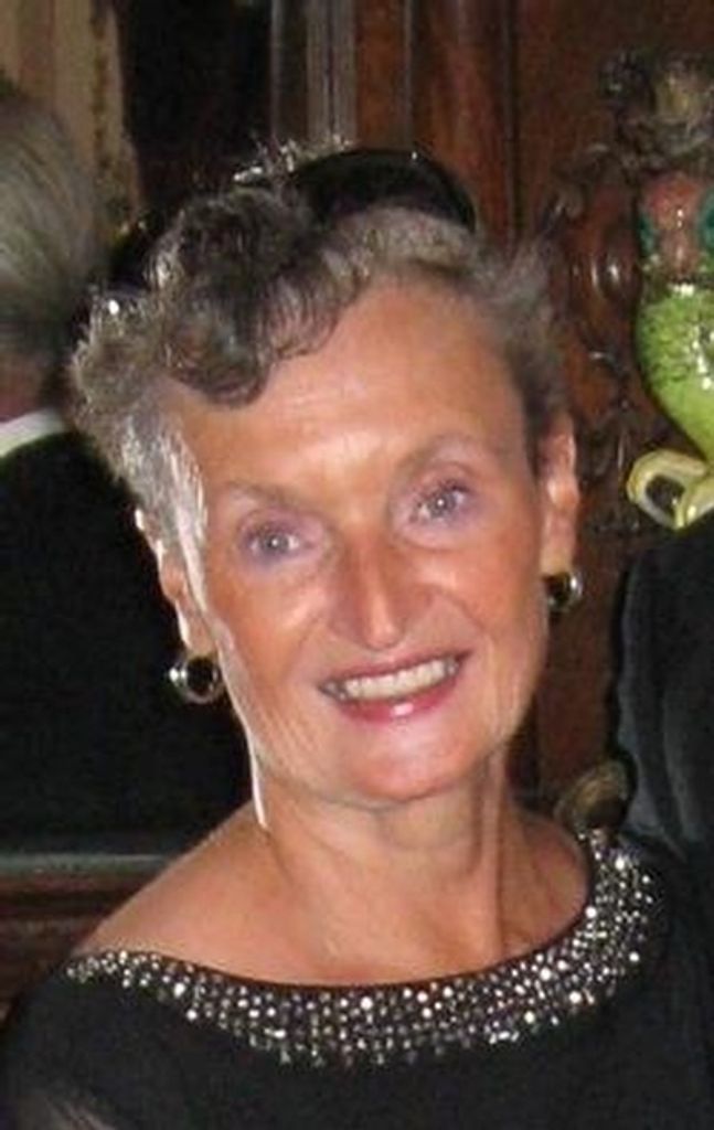 Linda English