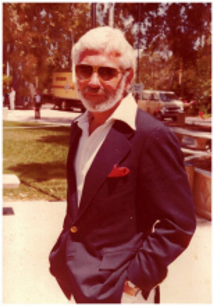 David E Grant