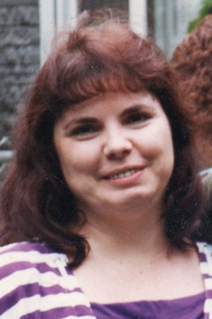 Valerie Holst