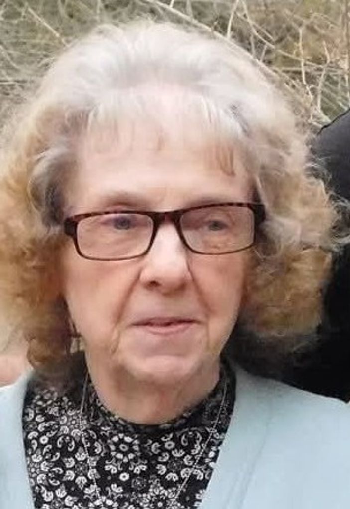 Donna M. Farnsworth Profile Photo