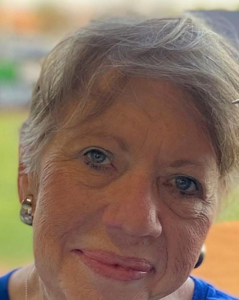 Lynn Ray Profile Photo