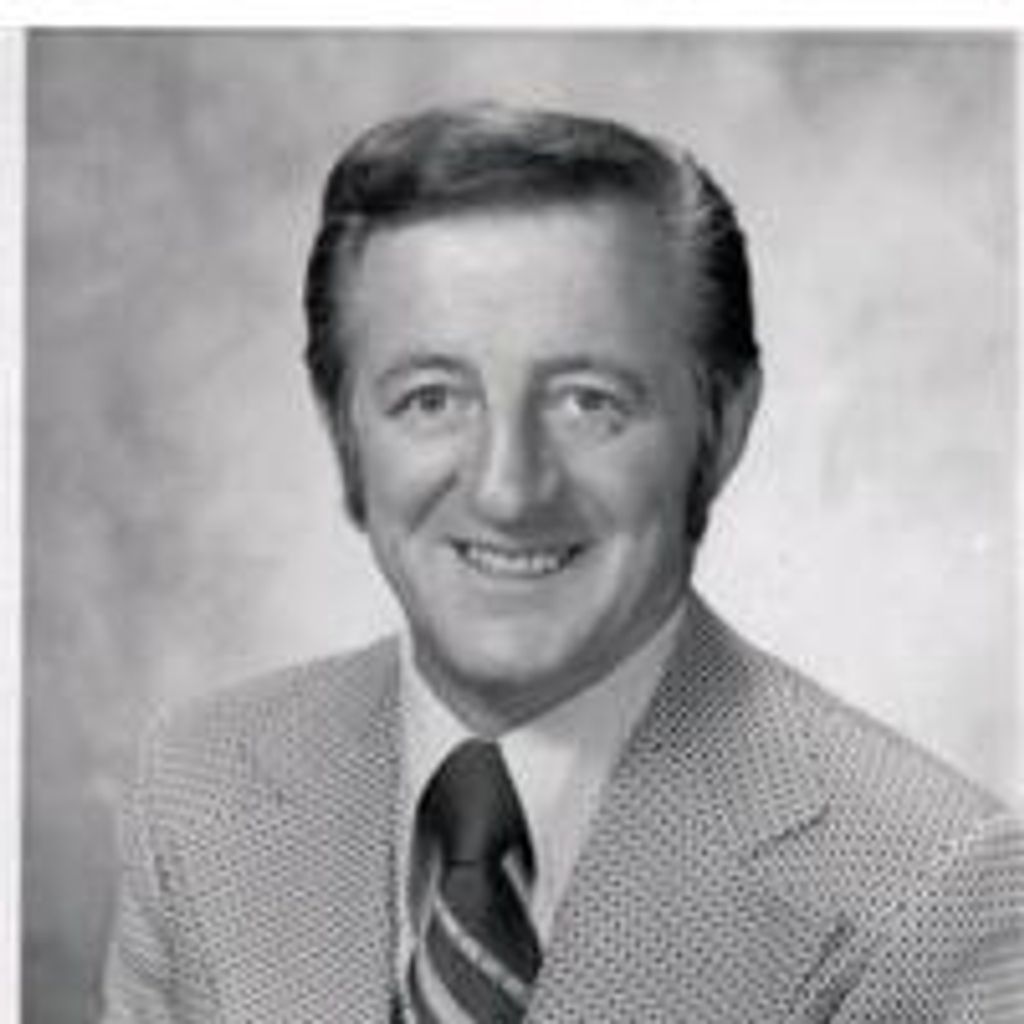 Kenneth A Dagostino