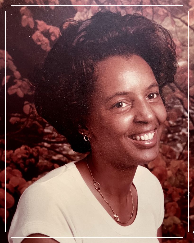 Mercedes Phelps Profile Photo