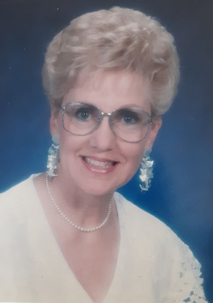 Esther "Sandi" Guthrie Profile Photo