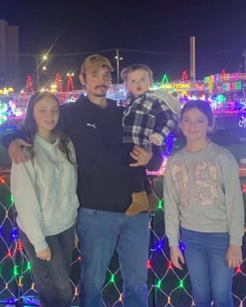 Kenneth Owen Clement, Jr. Profile Photo