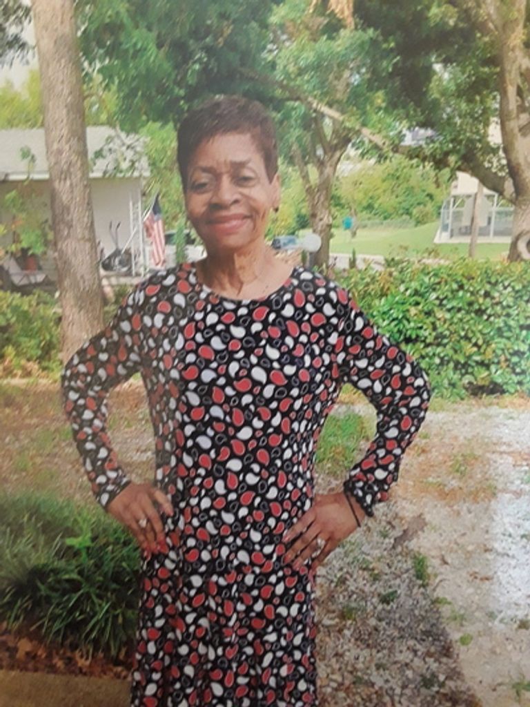 Margaret Louise Hearne