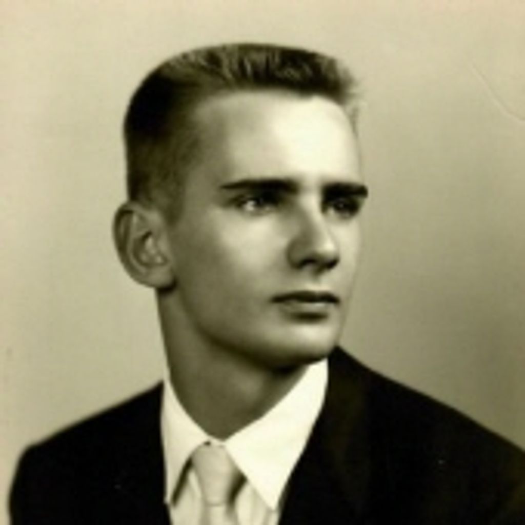 Michael Cummings