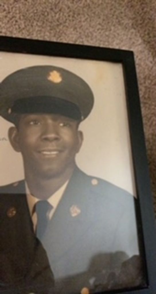 Johnny Lee Richardson