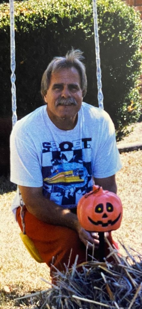 Stanley Clark Profile Photo