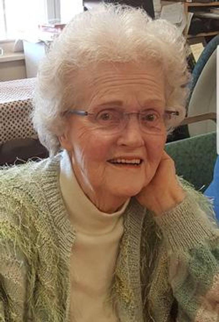 Laura Nell Hall Profile Photo