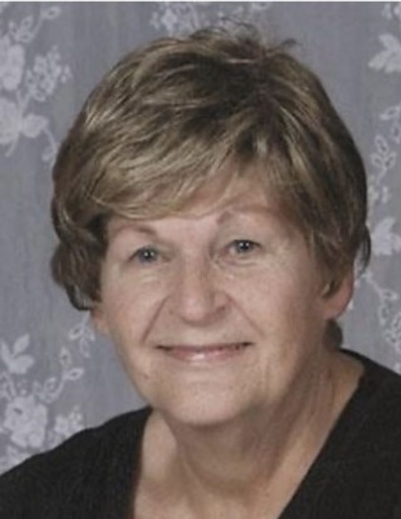 Lois H. (Langloh)  Ruesken Profile Photo