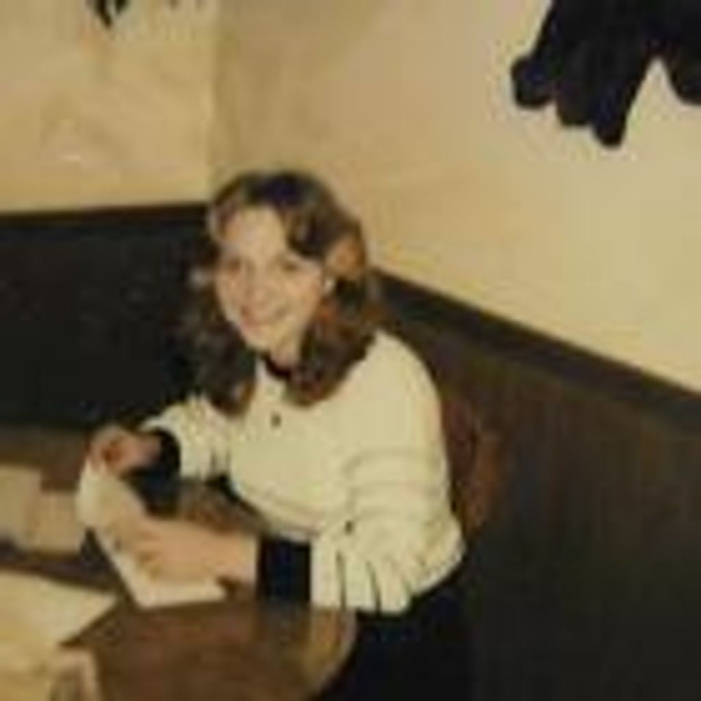 Renee J Elgabri