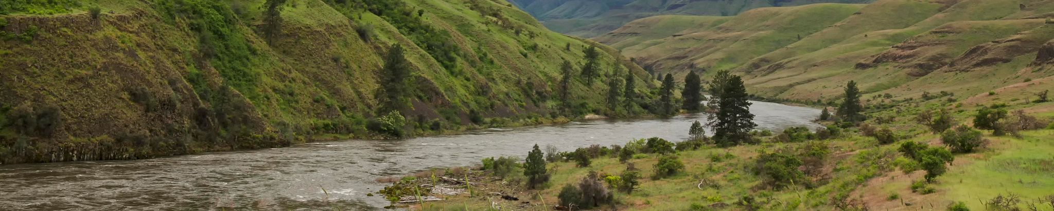 Cover for Daniel R. Aremburg, Jr.'s Obituary