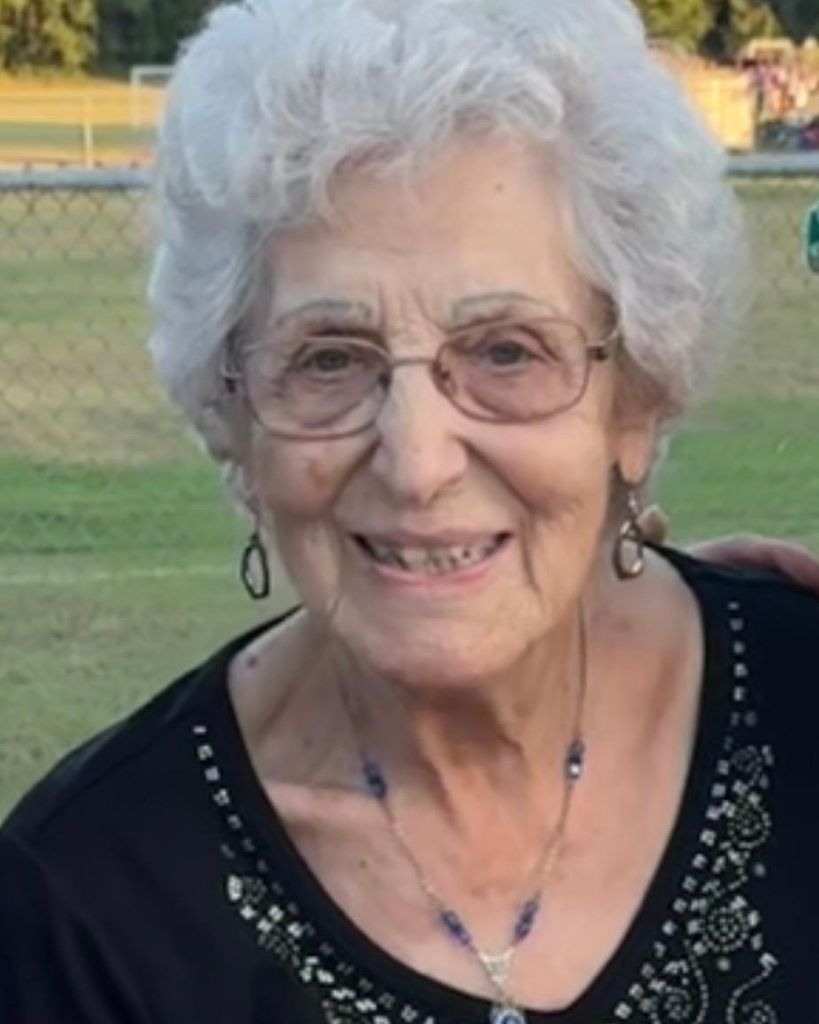 Dorothy Lee Lowe Profile Photo