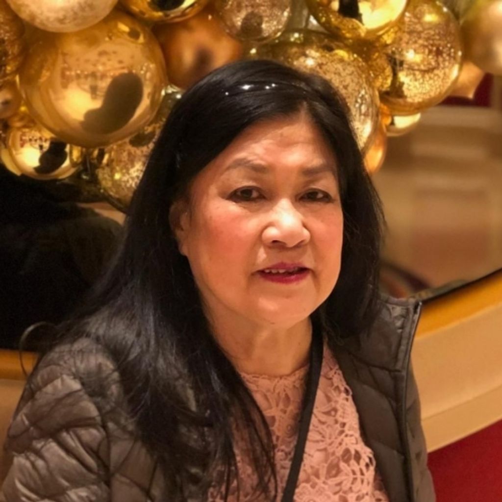 Stephanie Hang