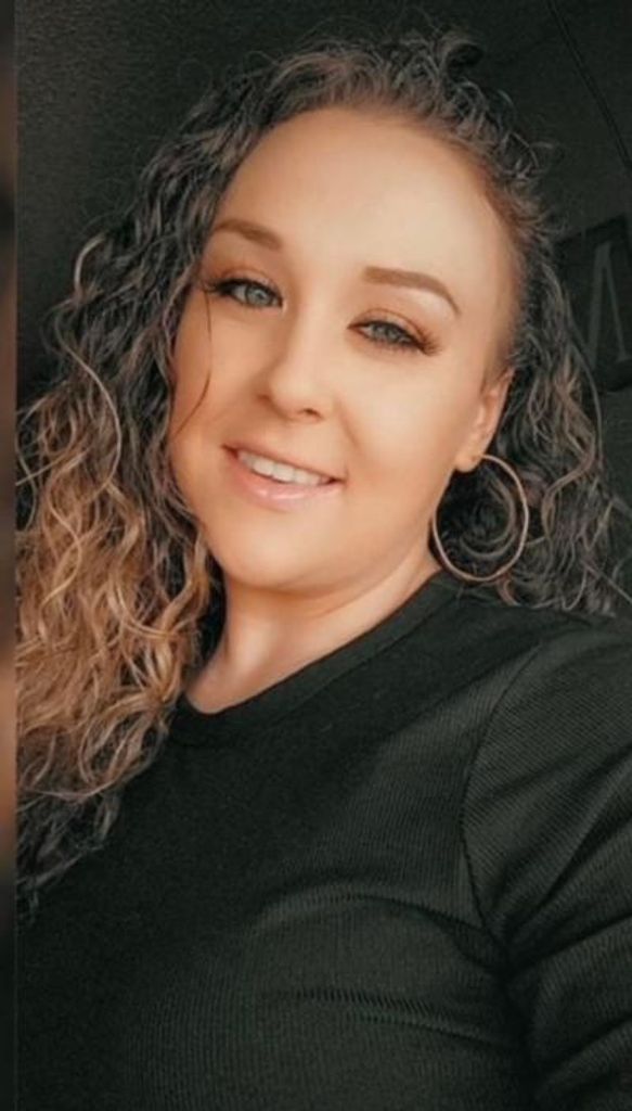Emily Dawn Barnett Profile Photo