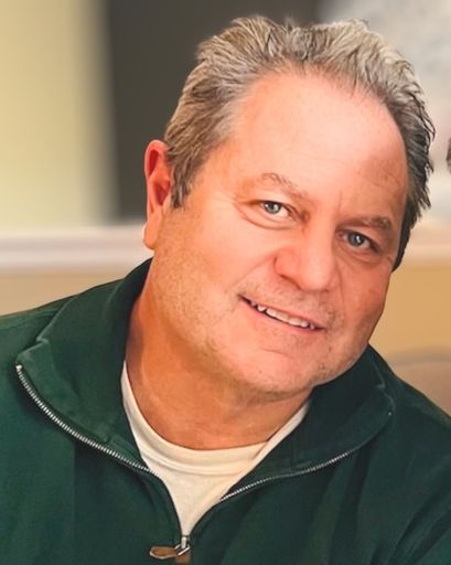 Paul L. Lavallee's obituary image