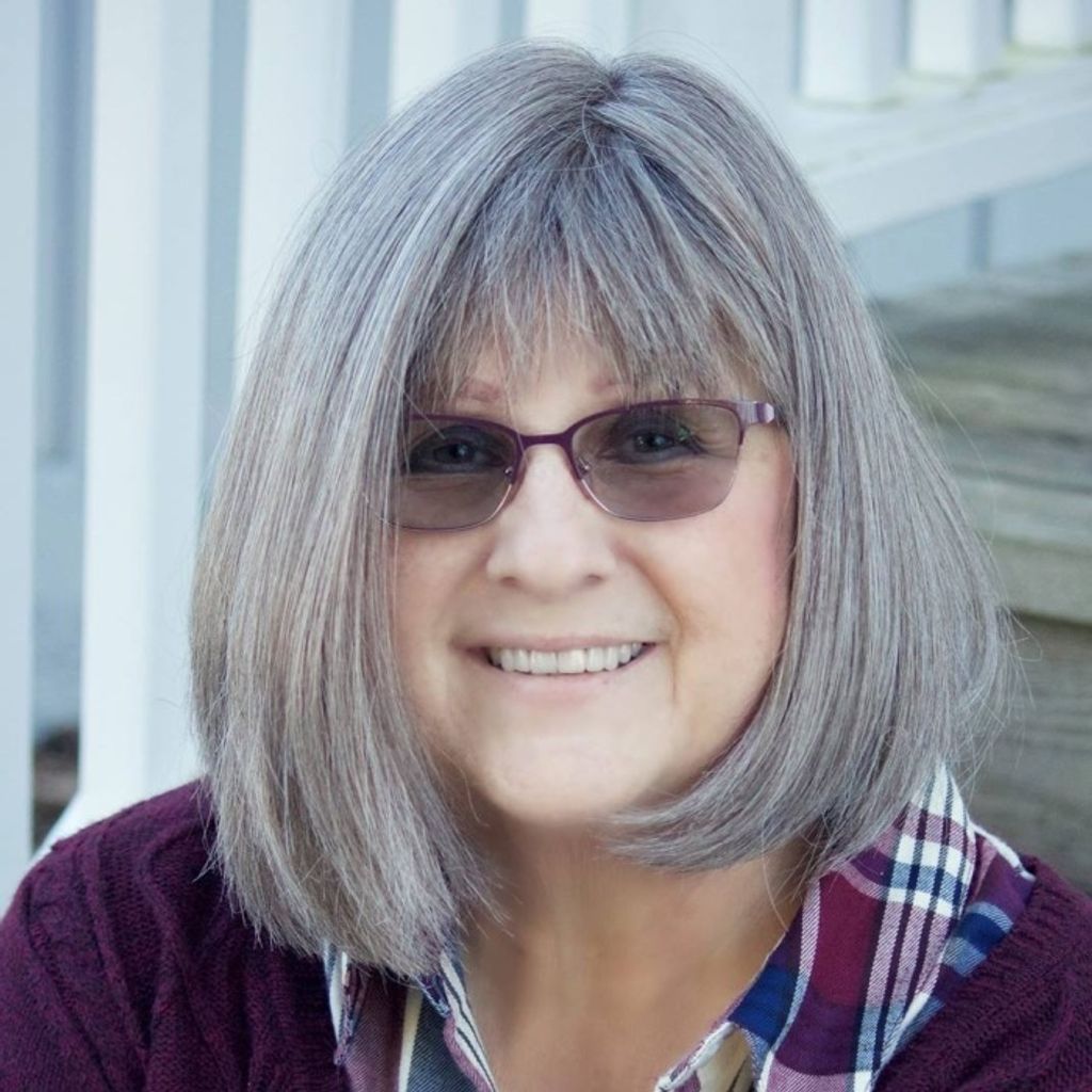 Michelle "Shelly" Hunt Garrett