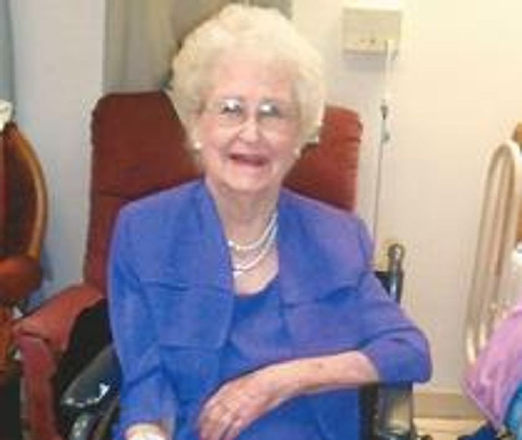 Mamie  Combs