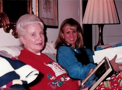 Marlene Bell photo gallery thumbnail 24 of 45