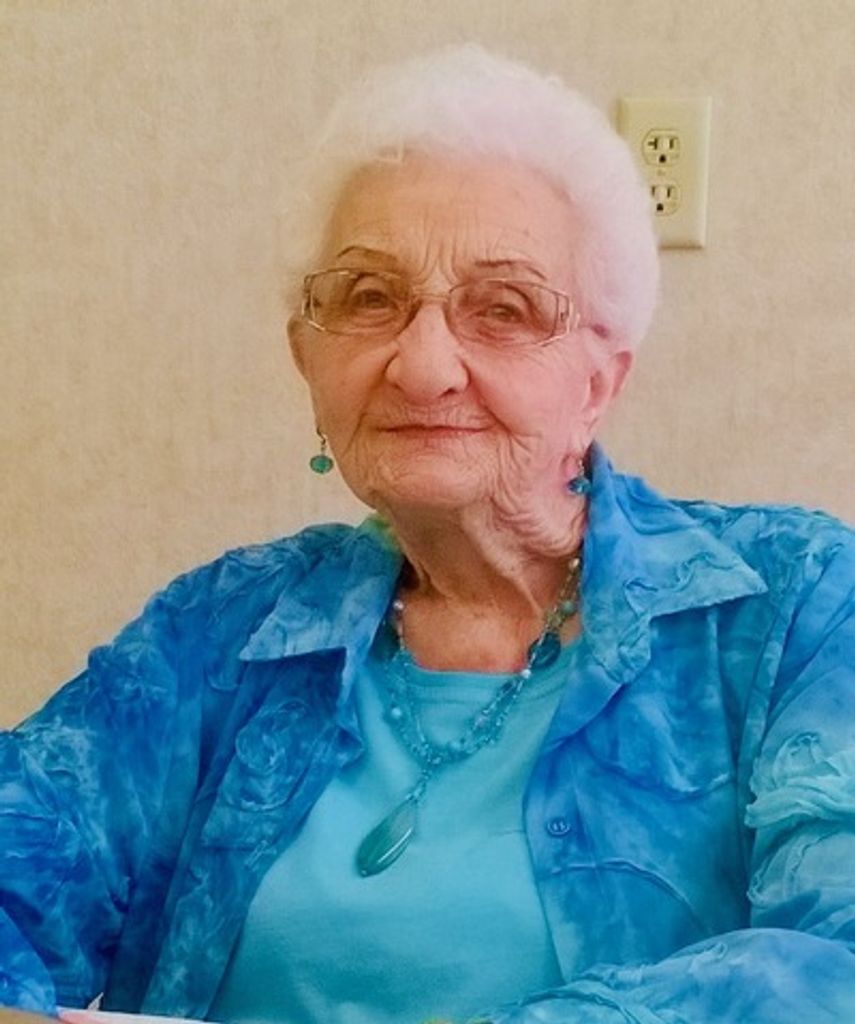 Leonilla Schey Profile Photo