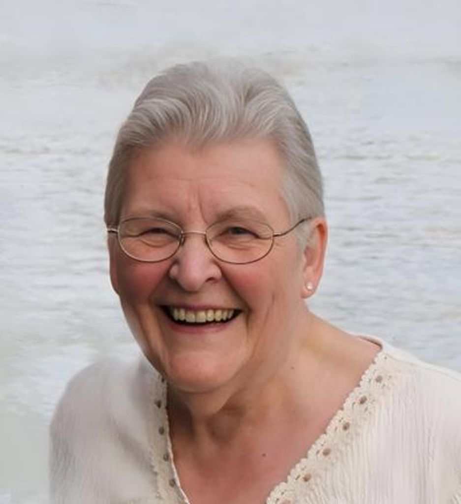 Laura Treasa Merrill Profile Photo