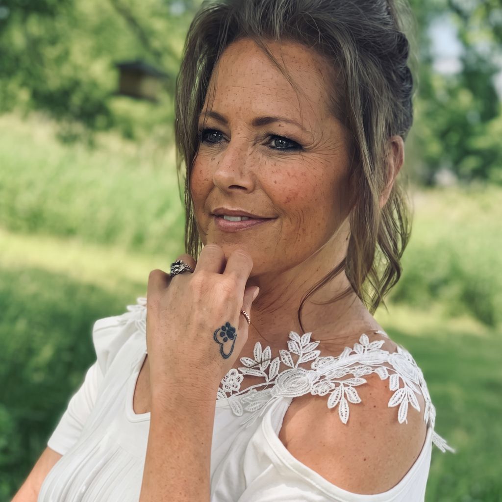 Liane Elizabeth Campton Profile Photo