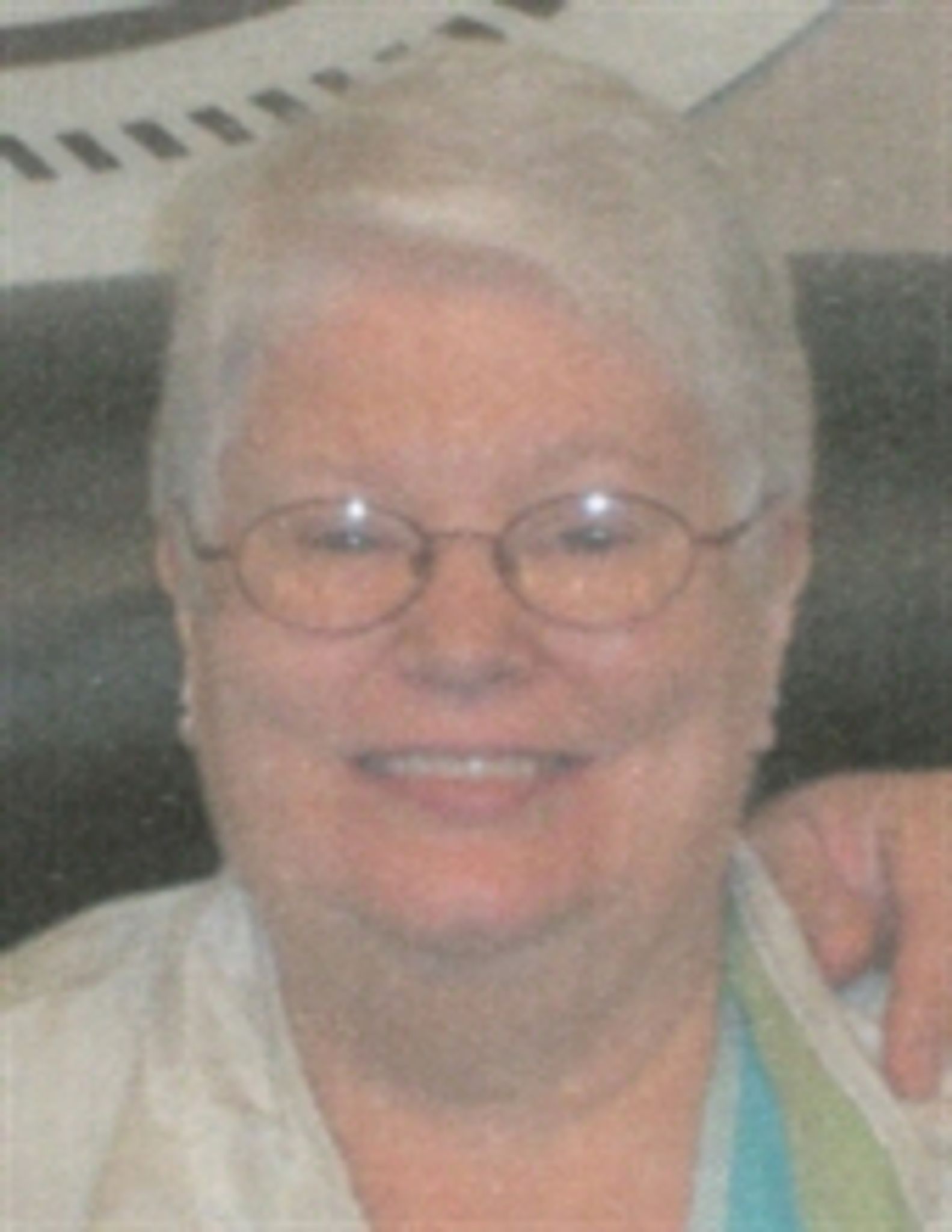 Karon F. Dundee photo gallery image 1 of 2