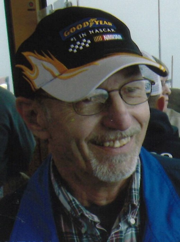 Thomas Mills